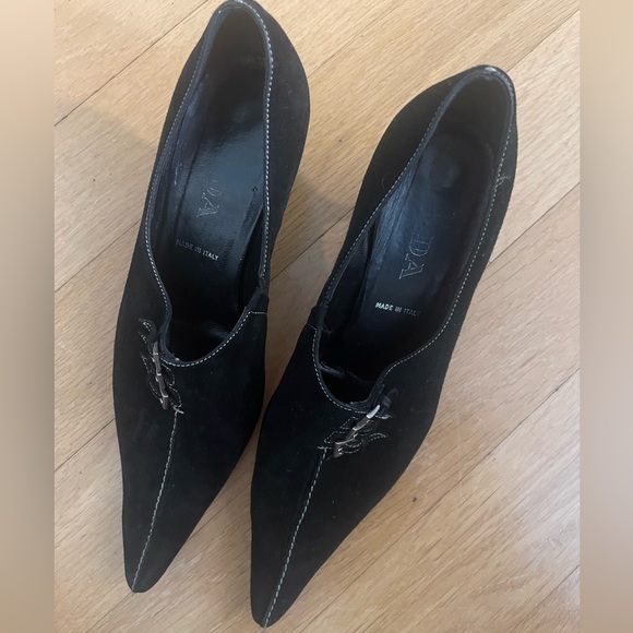 Prada Black Suede buckle kitten heels - Picture 2 of 4